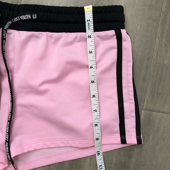 FOREVER21 Pink Lost Youth Graphic Shorts - Picture 3 of 4